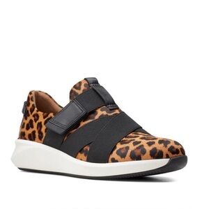 Clarks Unstructured Womens Sneakers Cheetah Animal Print Un Rio Strap Size 7